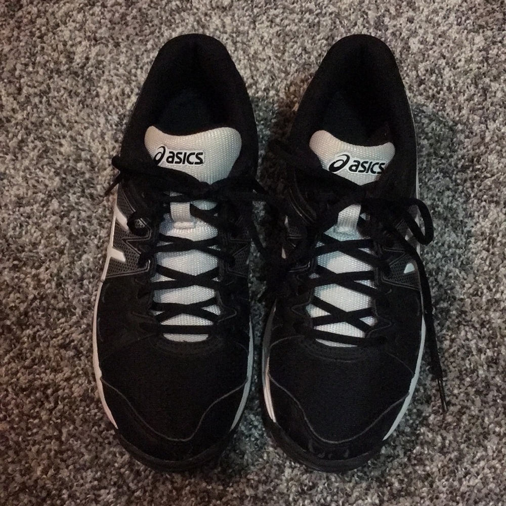 Volleyball Shoes